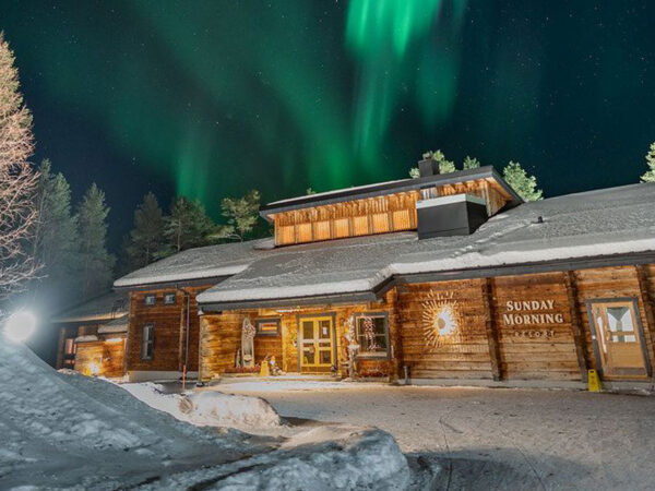 Comfort & Travel / Boutique Hotels & Resorts Fins Lapland (winter)