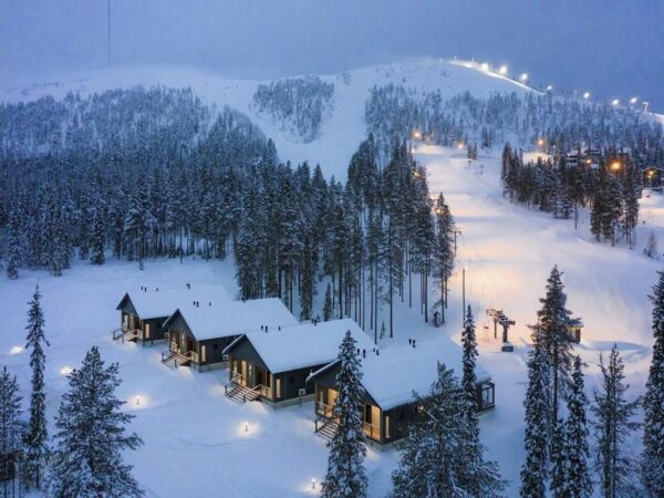 Parkside Pyhä Cabin (winter)