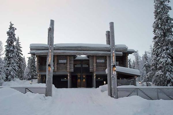 Loghouse Kuusirinne (winter)